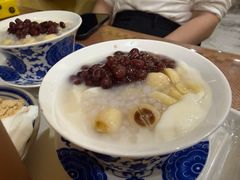 -正南齐北·老街糯米团(洪崖洞店)