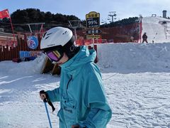 -蓟洲国际滑雪场