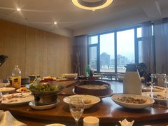 -赶海部落海鲜城(海阳路店)