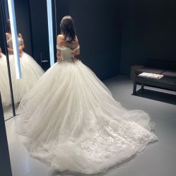 点击看大图 -Vera Wang婚纱礼服旗舰店