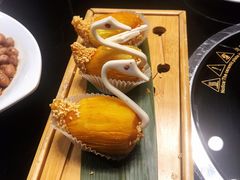 榴莲酥-煲王粤菜餐厅(中侨中心店)