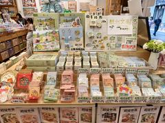 -猫的天空之城概念书店(杭州南宋御街店)