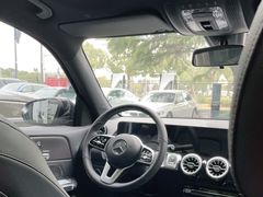 -奔驰上海利星(七宝店)