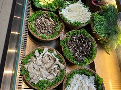 -魁牛·潮汕牛肉自助火锅(沈辽路万达店)