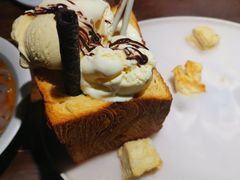 面包诱惑-前海沿·青岛菜(大拇指广场石老人店)