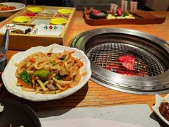 什锦牛肉炒乌冬-赤坂亭M9和牛烧肉(世博源店)