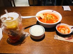 -渝是乎酸菜鱼(龙旗购物中心店)