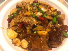 牛筋烧鱼泡-鑫小城故事·藕汤·家常菜(台北一路总店)