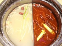 鲜香鸳鸯锅-辣莊重庆老火锅(滕州店)