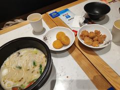 -大鼓米线(浦东长泰店)