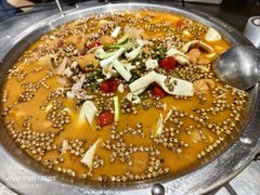 -晓彭肥肠鸡·泡椒鸡火锅(水木天地店)