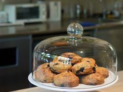 -VERIE BAKEHOUSE