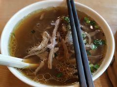 -佬钱湾仔(衣裳街店)