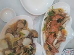 -覃记海鲜美食餐厅