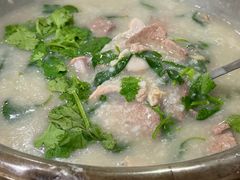 -标记美食新鲜猪杂(兴南大道店)