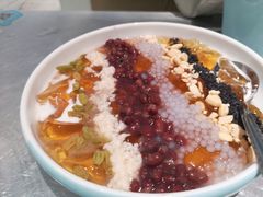 -姚姚酸菜鱼·金戈戈香港豉油鸡(喜荟城联名店)