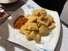 -贵府酸汤牛肉火锅·贵州老字号(飞山街店)