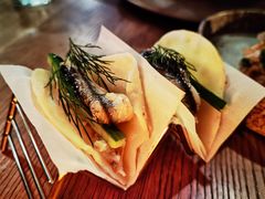 凤尾鱼酸黄瓜配饺子皮-BOR Eatery(安福路店)