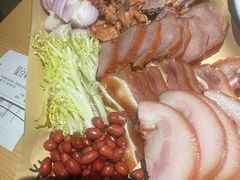 -关东小磨东北菜(上海长风大悦城店)