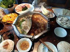 -重庆秦妈火锅(扶绥空港店)