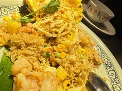 -大头虾越式风味餐厅(光明广场店)