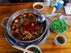 芋儿鸡-黑竹香鸡(营和巷店)