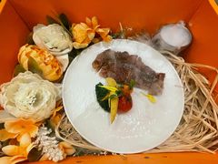招牌新西兰果木烟熏牛扒-LE SHARE洛笙·花园西餐(北京路步行街店)
