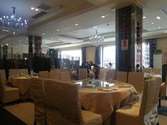 大堂-京食源烧鸽子