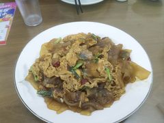 -鲁南仔·滕州炒鸡(经三路店)