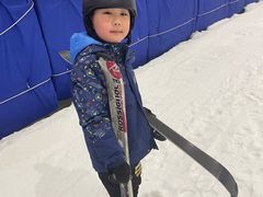 -乔波室内滑雪场