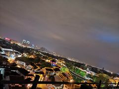 -顽啤熊·酒客酒馆(苏城夜景必选店)