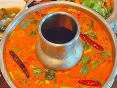 -Chom Cafe and Restaurant