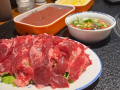 -两三事小郡肝串串香火锅(桂庙店)