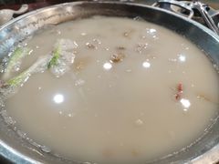 -老来福·非遗酸汤兔(凯旋路店)