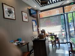 -聚笼鲜美食(凤凰街店)