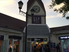 -GAP(王府井奥莱·香江小镇店)
