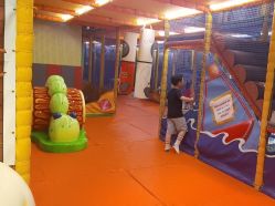-MELAND CLUB亲子乐园•派对(虹桥万象城店)