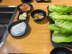 -肉甲韩国木炭烤肉(新壹街1店)