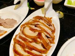 精品烤鸭-皇城根·烤鸭·鱼头·家常菜(欧亚大观乐活城店)