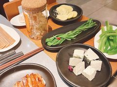 绣球菌-巴奴毛肚火锅(悠唐购物中心店)
