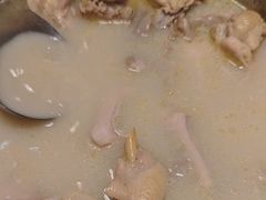 -煲王粤菜餐厅(中侨中心店)