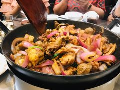 -胡须佬鸡煲四季火锅店(石厦西村直营店)
