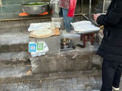 -丁红照水煎包胡辣汤