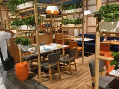-渝信川菜 · 川味家常菜(财富购物中心店)
