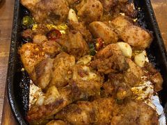 东镇老味道烤鸡块-老东镇啤酒屋海鲜加工·蒸汽海鲜·海鲜烧烤(台东店)