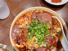 -谢老五跷脚牛肉·非遗传承店