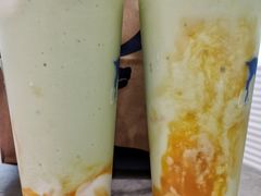 牛油果很芒-瑞幸咖啡(番禺万达广场店)