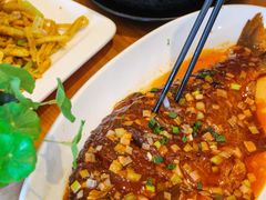 -莲餐厅·湖北菜·潜江小龙虾店(愚园路店)