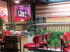 -热火朝天鲜切牛肉火锅(南强街巷店)