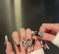 -斯馨·健康美甲美睫